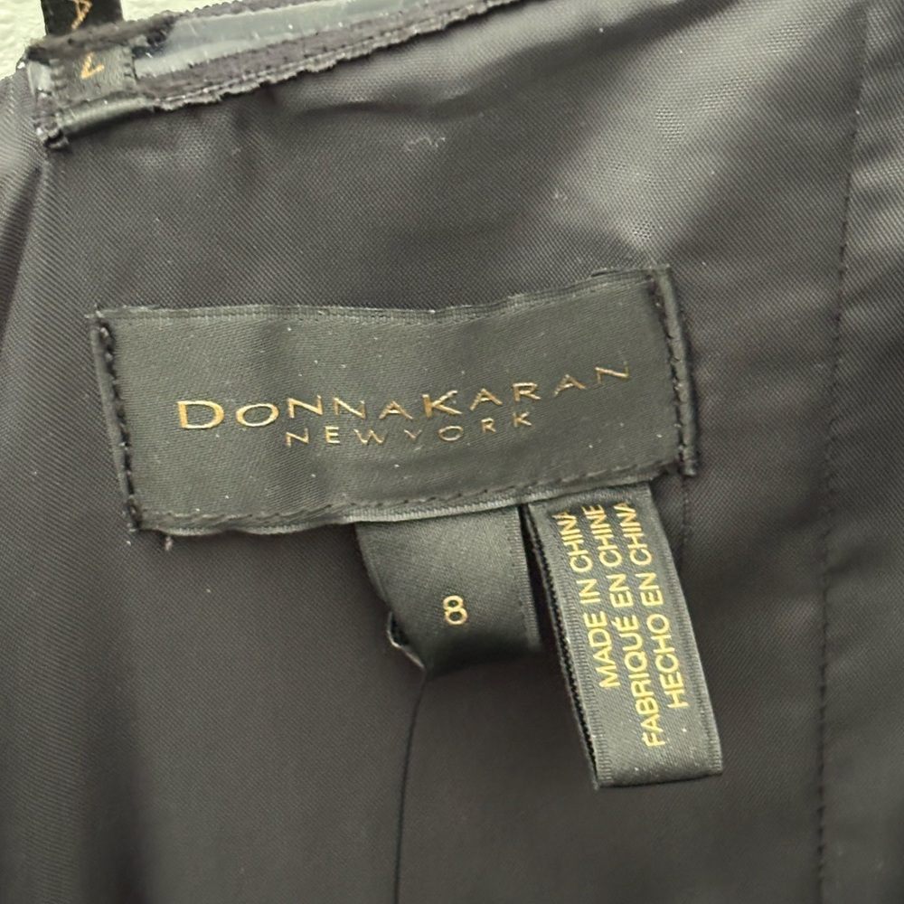 Elegant Donna Karan Black Strapless Dress - Picture 3 of 8